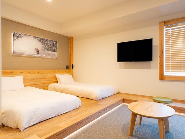 【夜発バス】舞子スノーリゾート 舞子高原ホテル(スーペリアツイン)(1泊3日)1